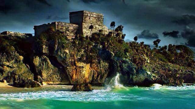 Es Tulum el mejor destino de playa