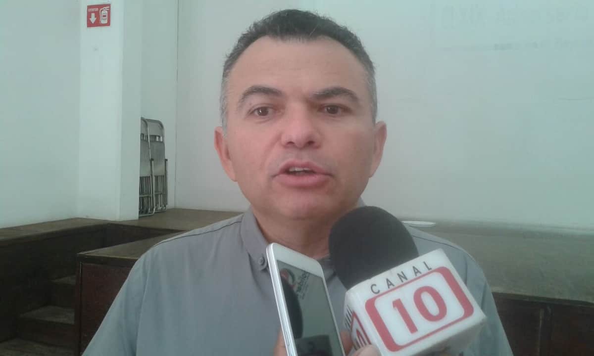 Negocio redondo: Comprará Ayuntamiento patrullas que rentó por 3 años