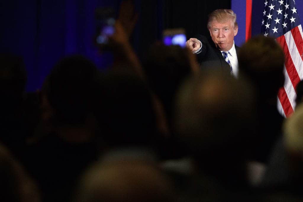 EU pagará por el muro pero México lo reembolsará: Trump