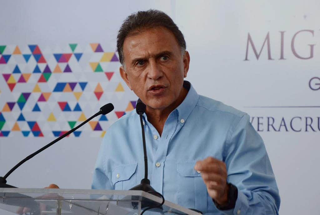 Acusa Yunes a Duarte de huir en helicóptero