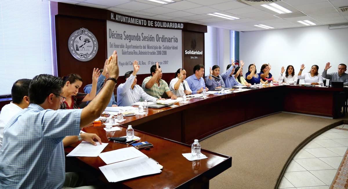 Amplía Gobierno de Solidaridad vigencia de licencias para conductores de transporte público