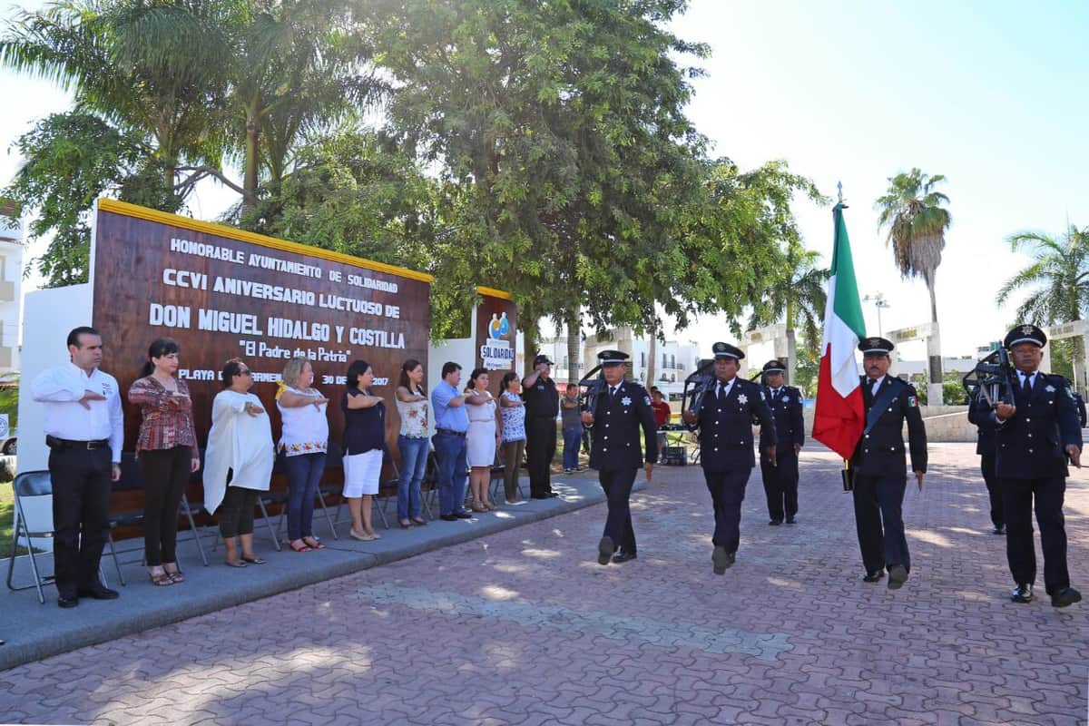 Rinde Solidaridad homenaje al padre de la Patria