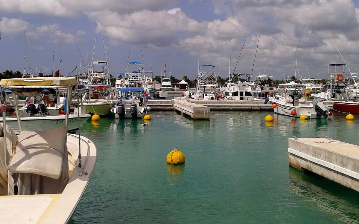 Adecua APIQROO la Marina de Cozumel en apoyo a operadores náuticos