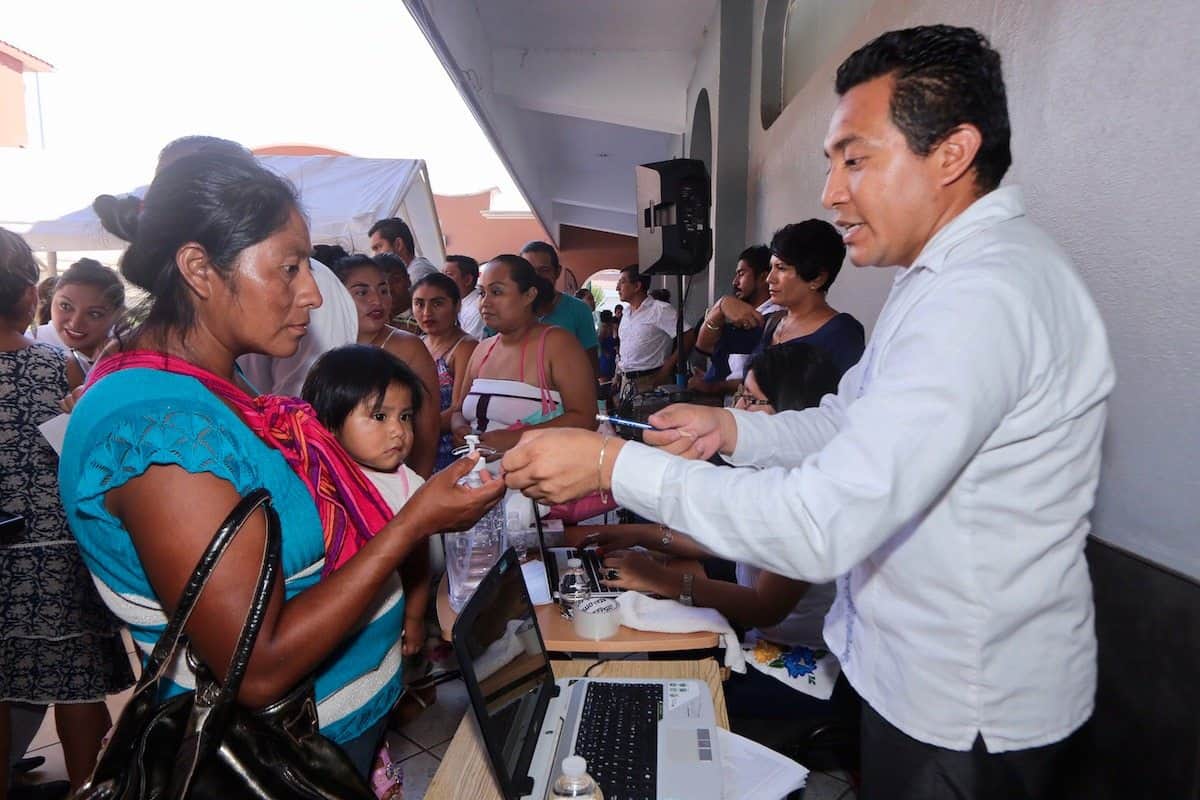 345 actas de nacimiento entregadas en programa Yo también cuento