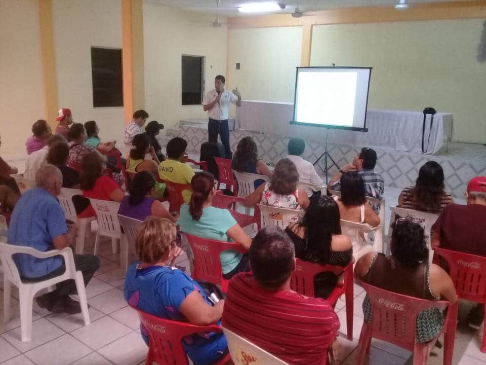 Aleccionan a empresarios para no ser víctimas de extorsionadores