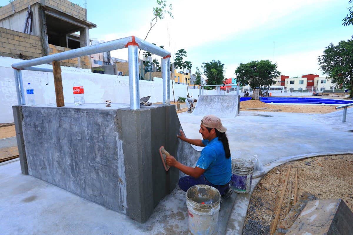 Cristina Torres recorre obras de infraestructura