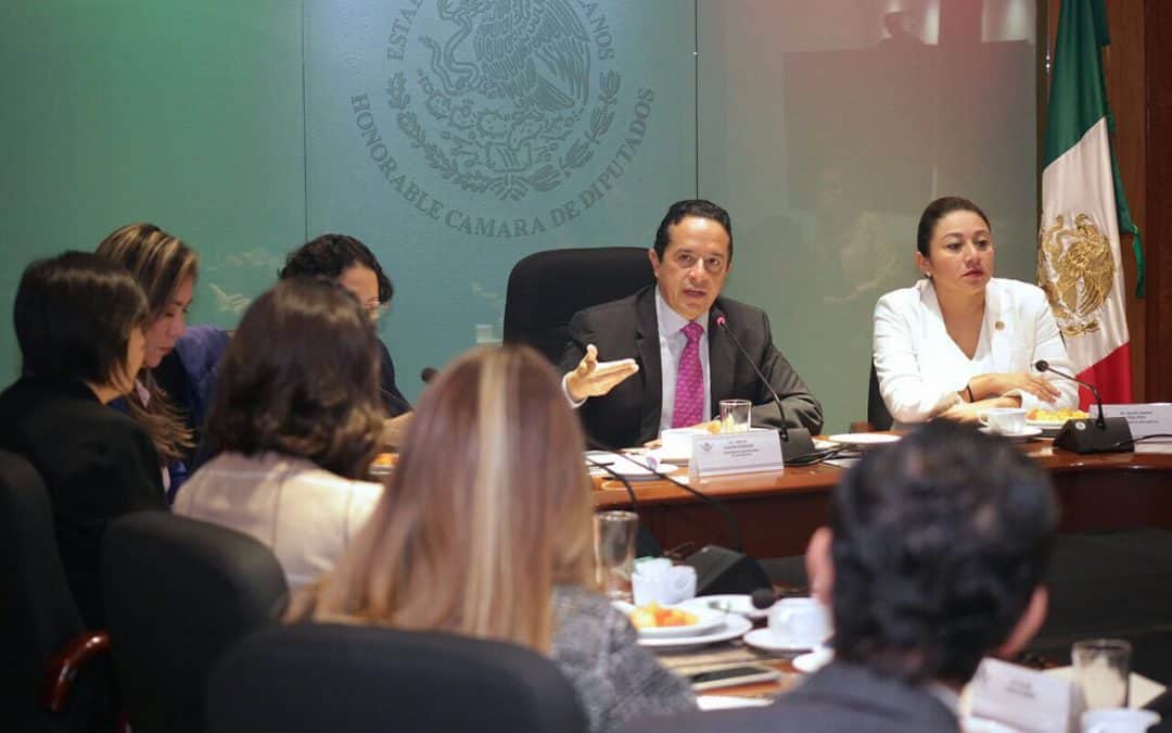 Carlos Joaquín busca fortalecer el presupuesto federal