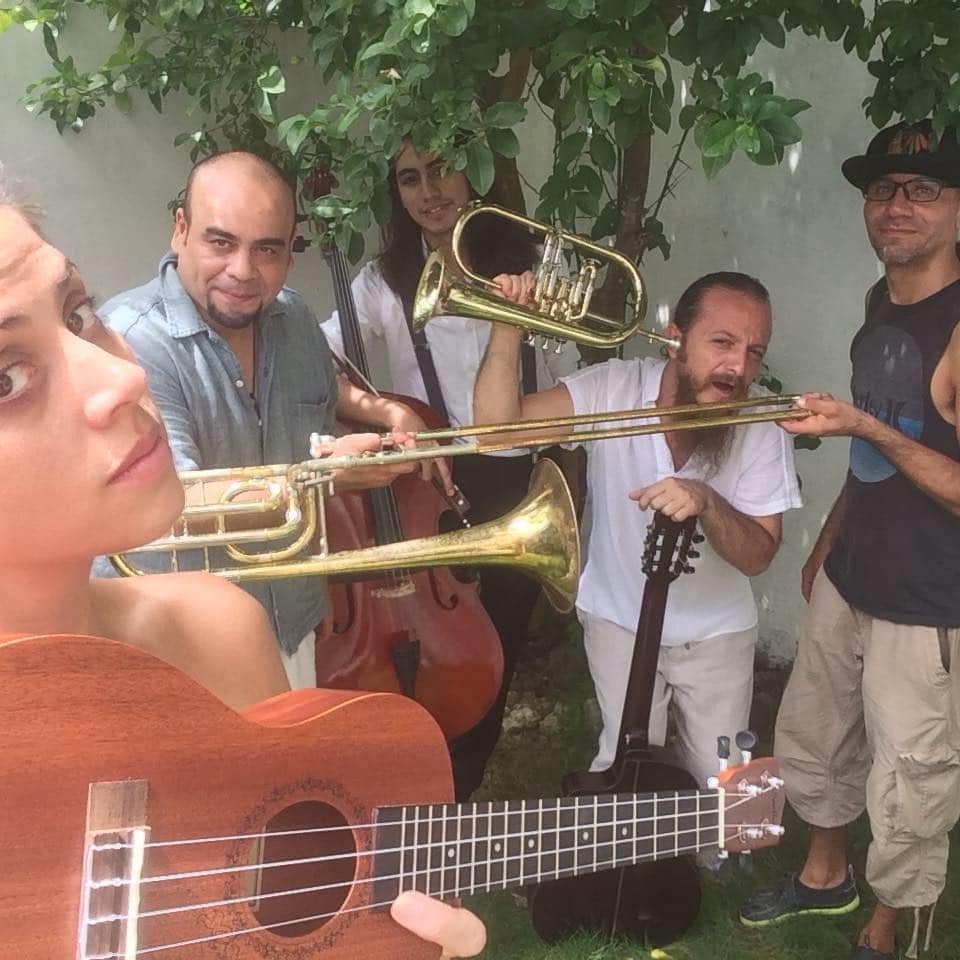 Muertóxicos, la banda que tocará una "Serenata en la Muerte"