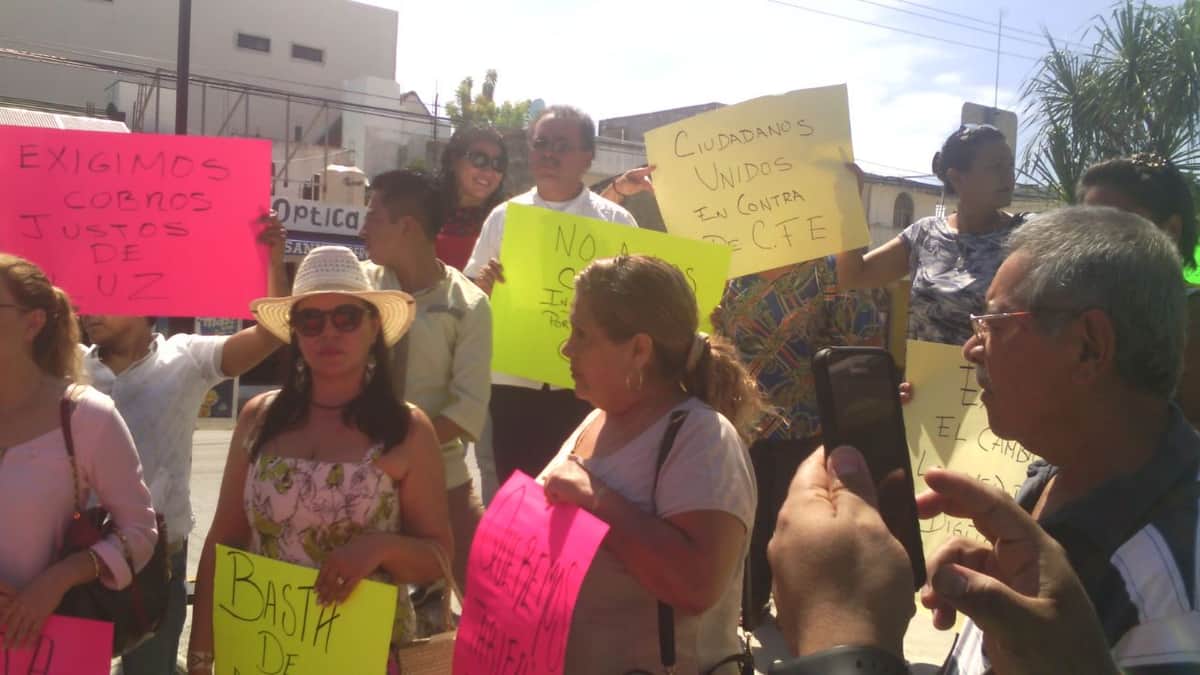 Crean frente comunitario contra las altas tarifas eléctricas