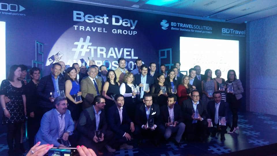 Entrega Best Day Travel Group premios Travel Awards 2017