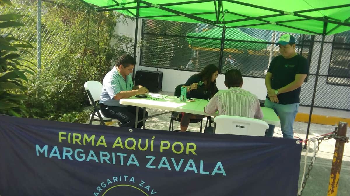 Piden firmas para Margarita Zavala en módulos fijos e itinerantes