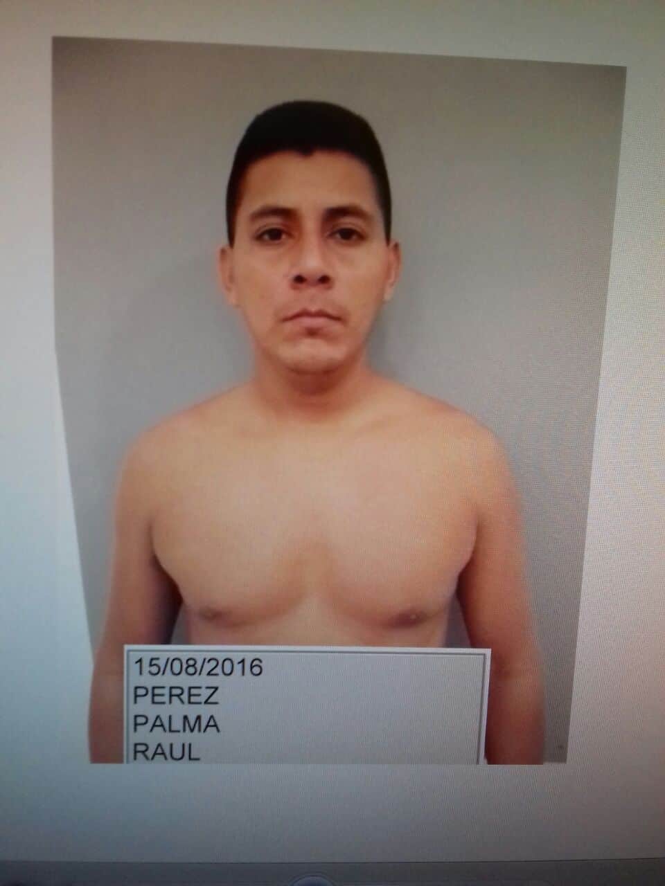 Fuga en la Cárcel de Cancún; salió por la puerta principal