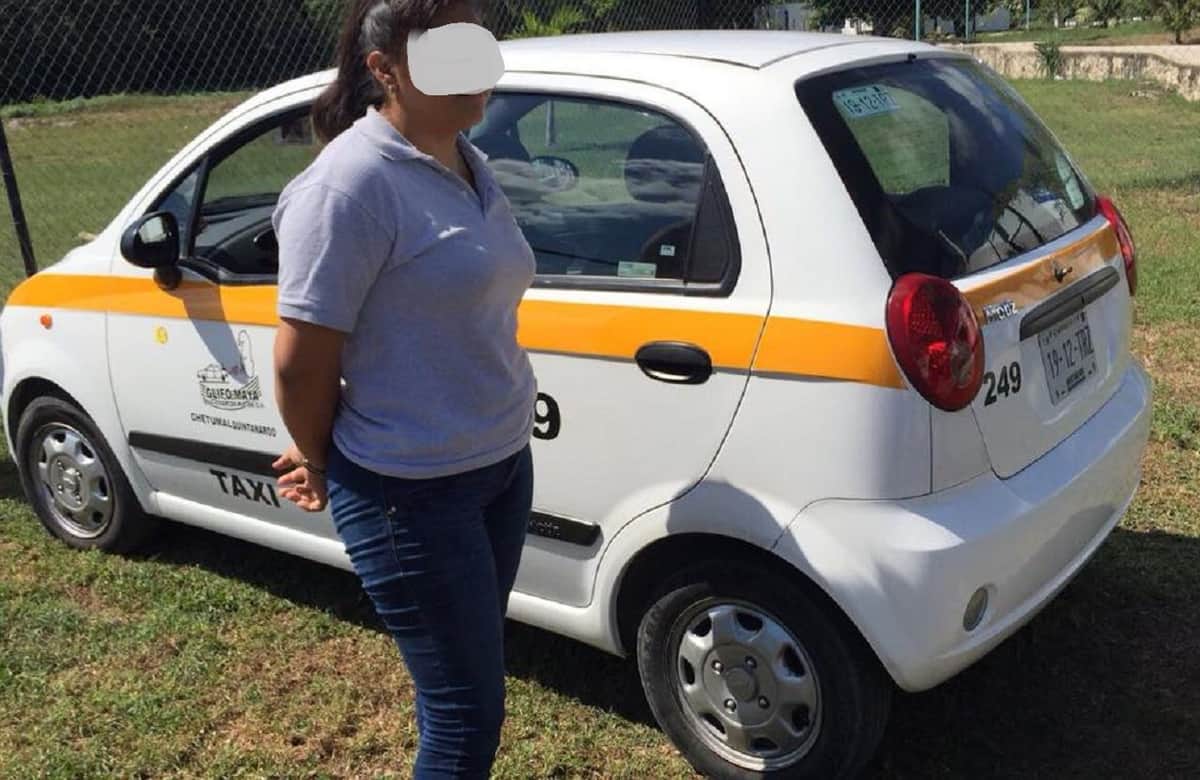 Detienen a taxista maleducada; policías impiden robo a casa