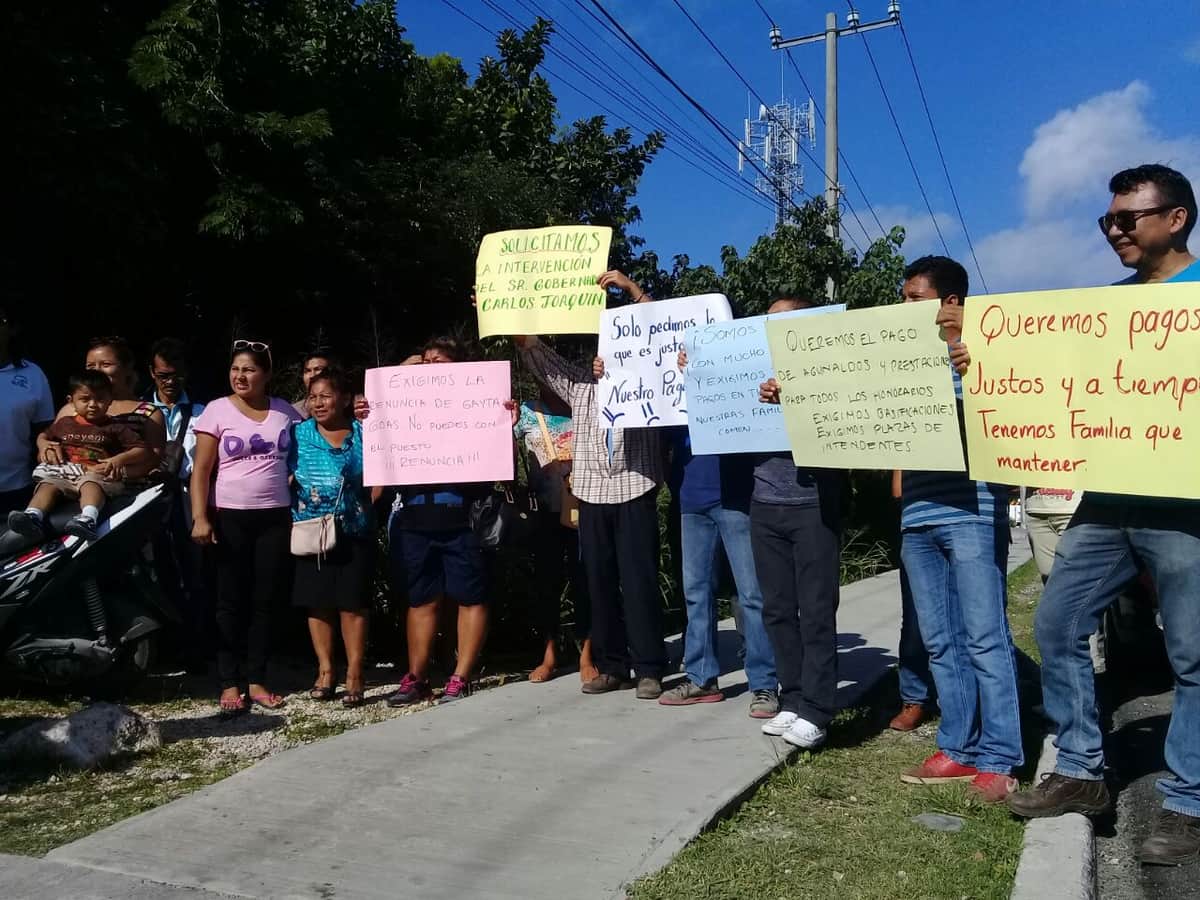 Vuelven a protestar intendentes en Playa del Carmen