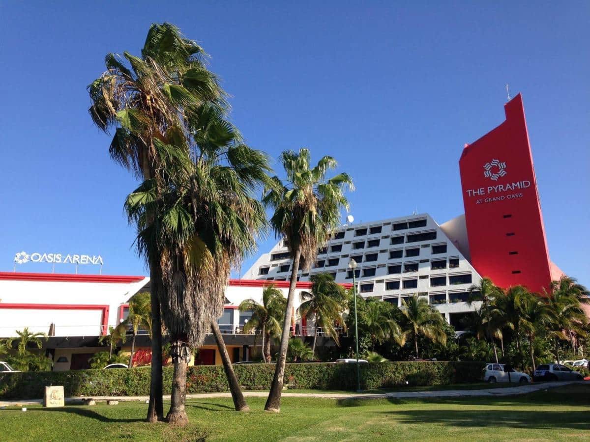 Fallece turista estrangulada en su cuarto de hotel