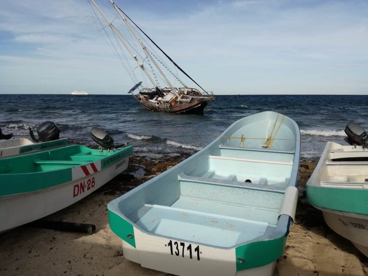 Suma Cozumel cuatro días con puerto cerrado