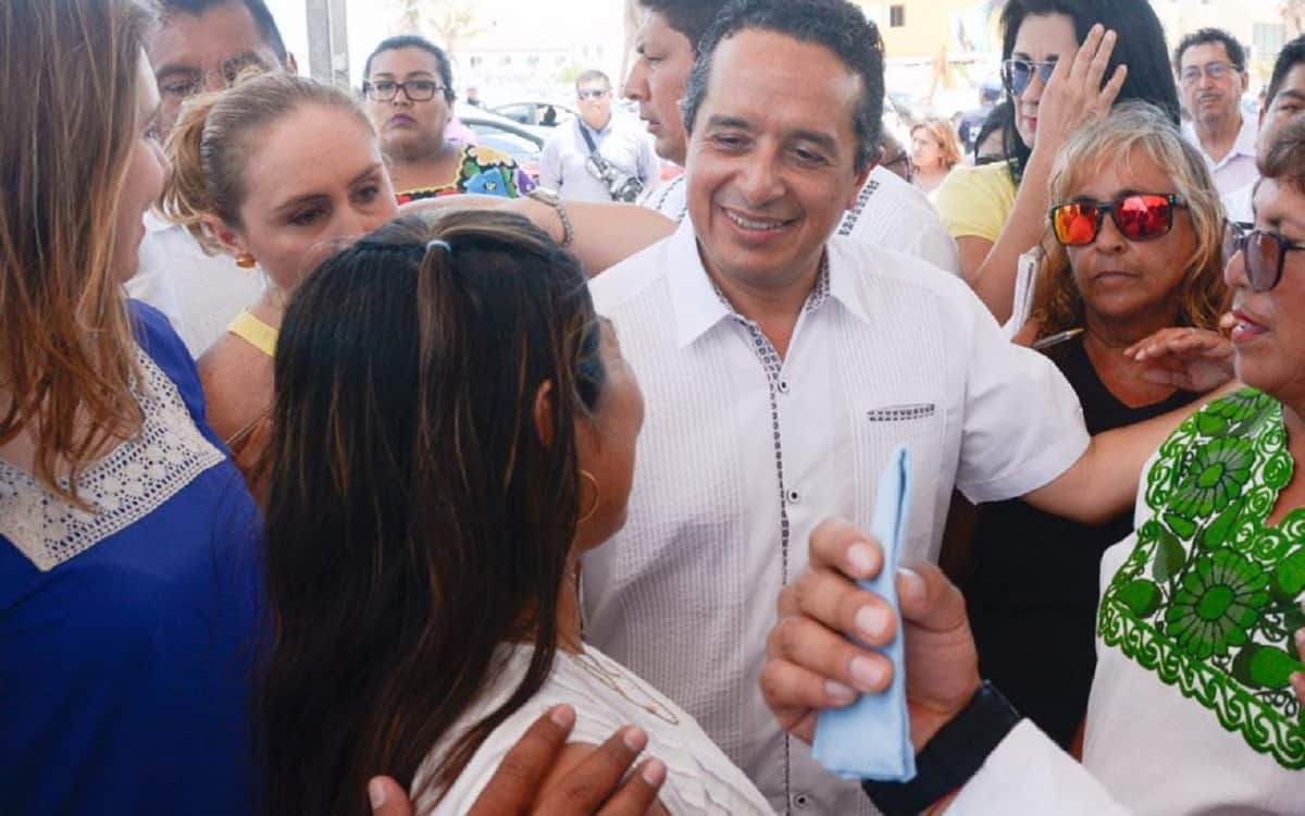 Entregamos títulos de propiedad a jefas de familia; hechos no palabras: Carlos Joaquín