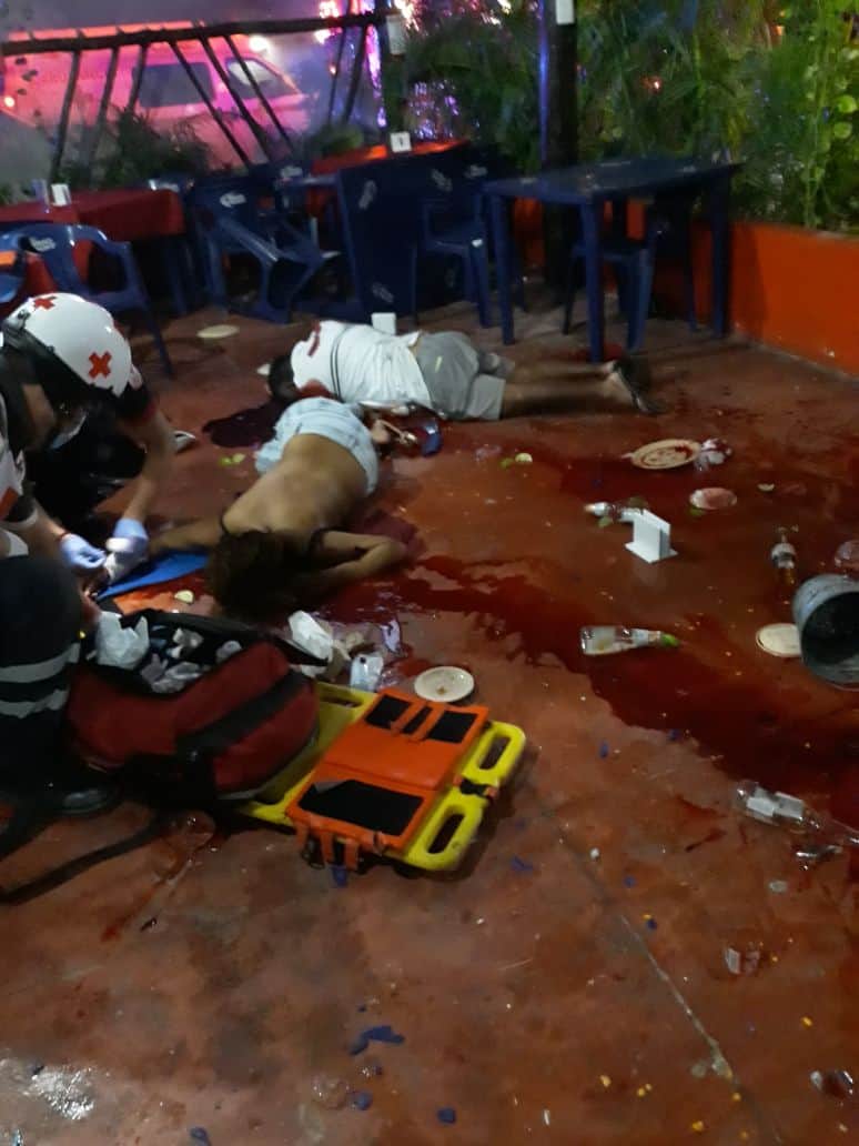 Noche de terror en bar de Cancún