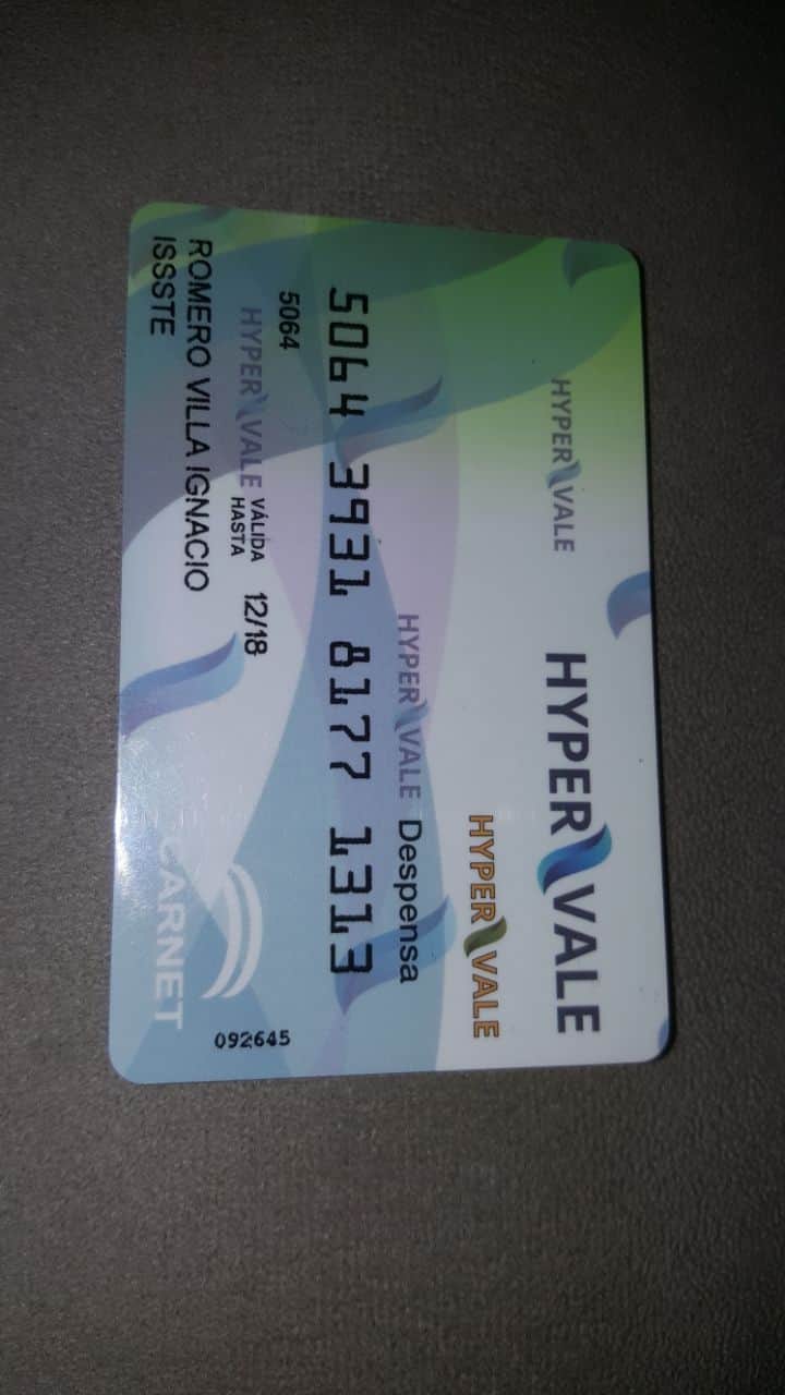 Impide error que trabajadores del ISSSTE cobren sus vales de despensa