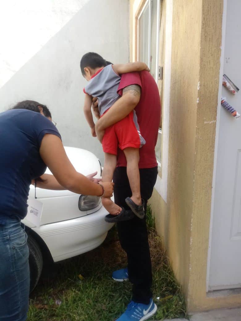 Rescatan a niño golpeado en Misión de las Flores