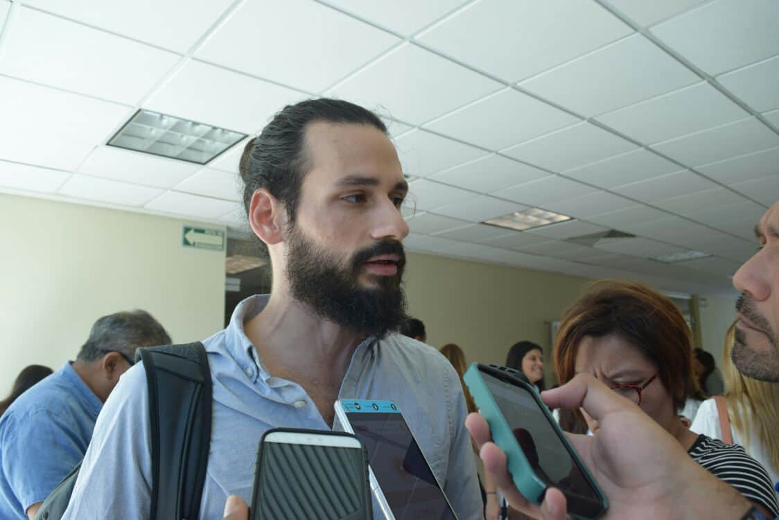 Todavía faltan cajas de First National Security por entregar