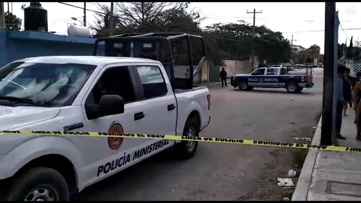 Ejecutan a dos sujetos casi en forma simultánea en Cancún
