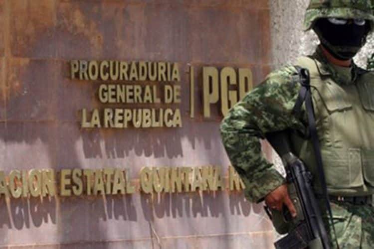 Sentencian a tres años a detenidos en cateos de Cancún