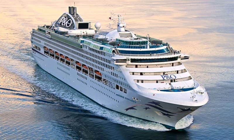 Por riña, expulsan a siete pasajeros de un crucero