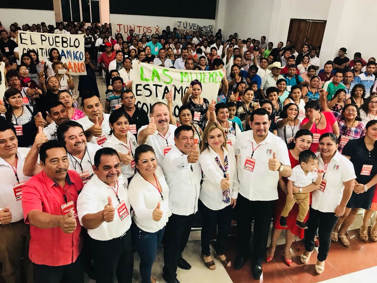 Dan constancia a Marciano Dzul como candidato priista