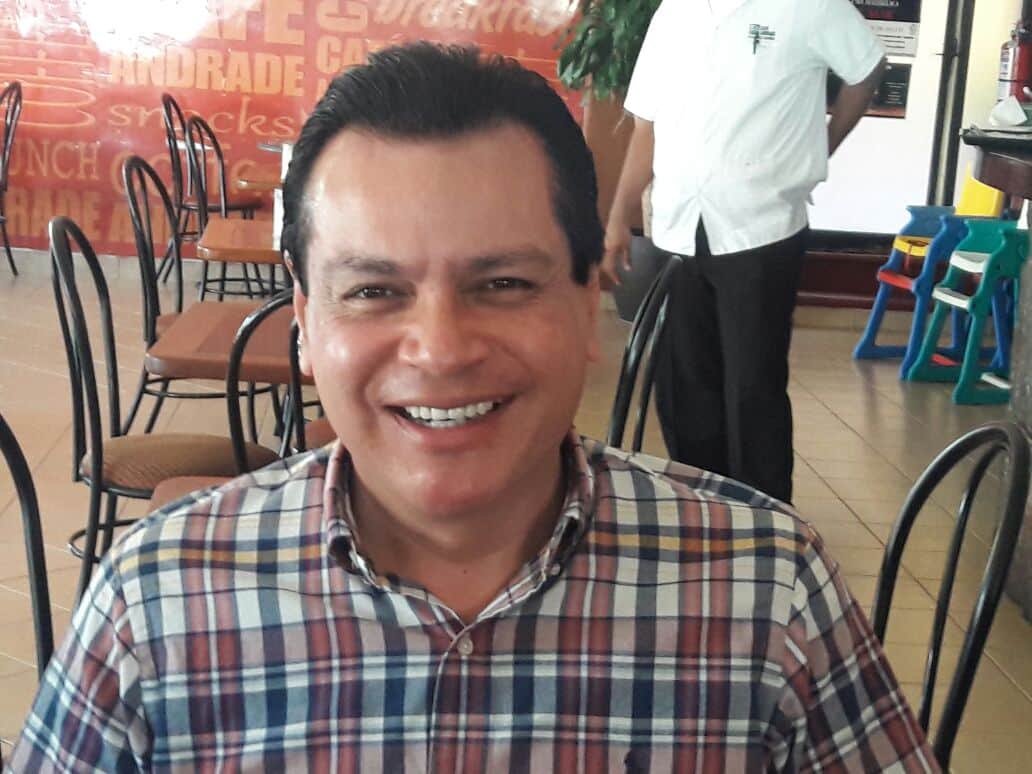 Defiende Arturo Castro candidatura para Morena