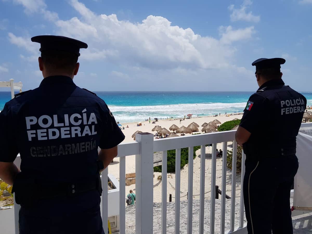 Infraccionan a "diestra y siniestra" a conductores en Cancún