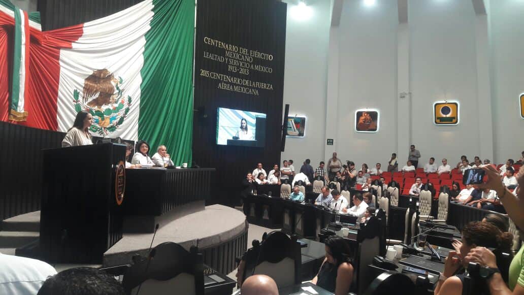  Piden licencia 11 diputados en el Congreso del Estado