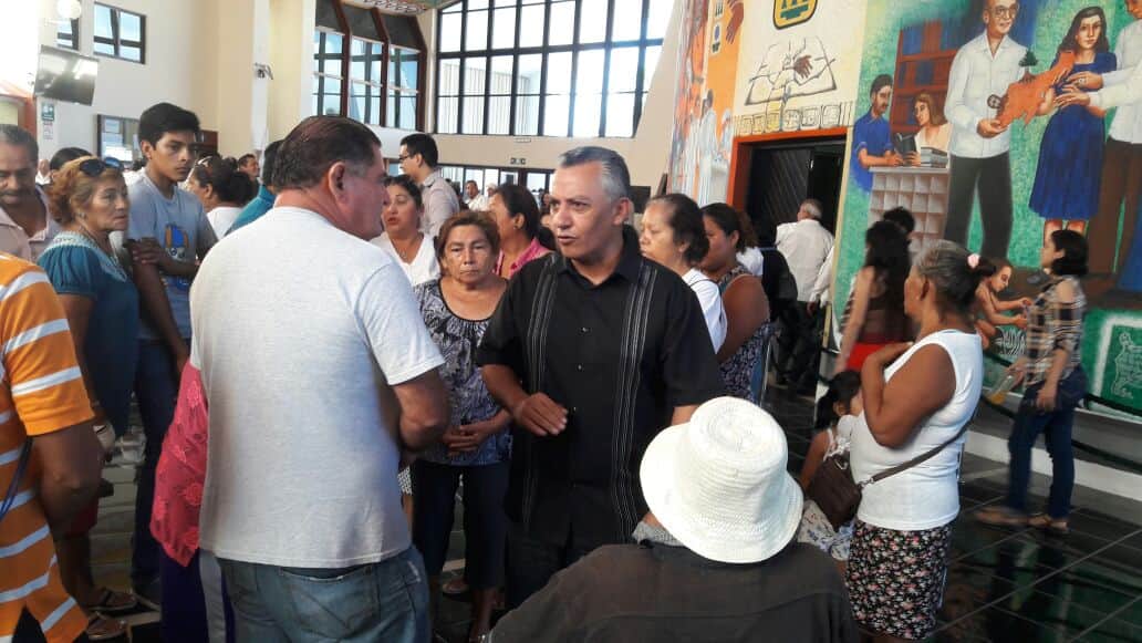 Solicita licencia Carlos Mario Villanueva