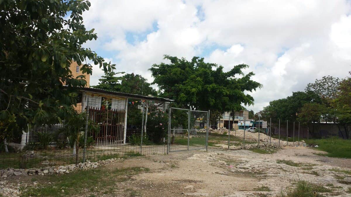 Busca iglesia acuerdo con Ayuntamiento para uso de capillas en predios baldíos