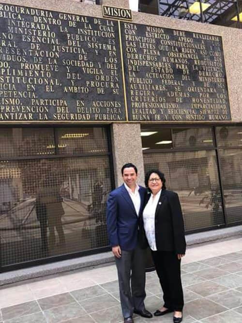 Gestionan Patricia Sánchez y "Chanito" Toledo entrega de mil cajas de seguridad