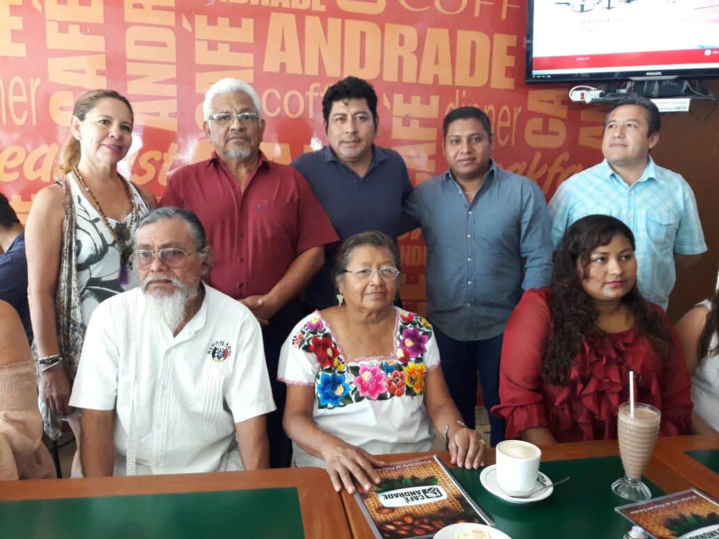 Intentan evitar “rechiflada” contra Laura Beristain en visita de AMLO