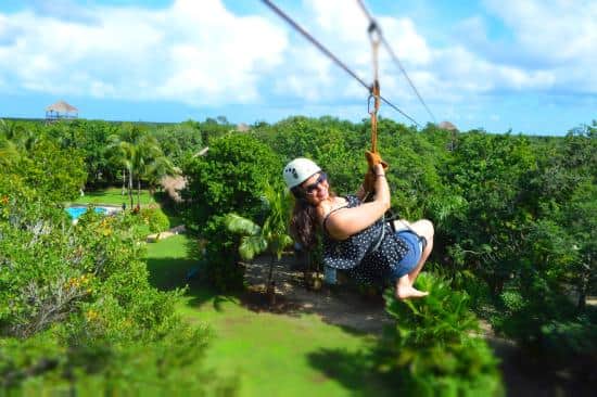 Vive una aventura en la jungla en Ecoparque Cuzam