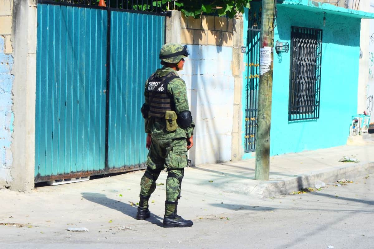 Realizan cateo en la Supermanzana 75