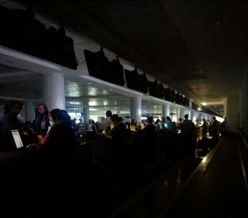 Apagón de luz en Cancún y otros puntos del sur-sureste