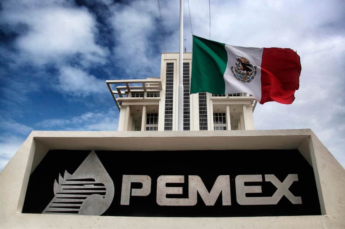 Pemex entra en el top 10 de empresas con más deuda del mundo