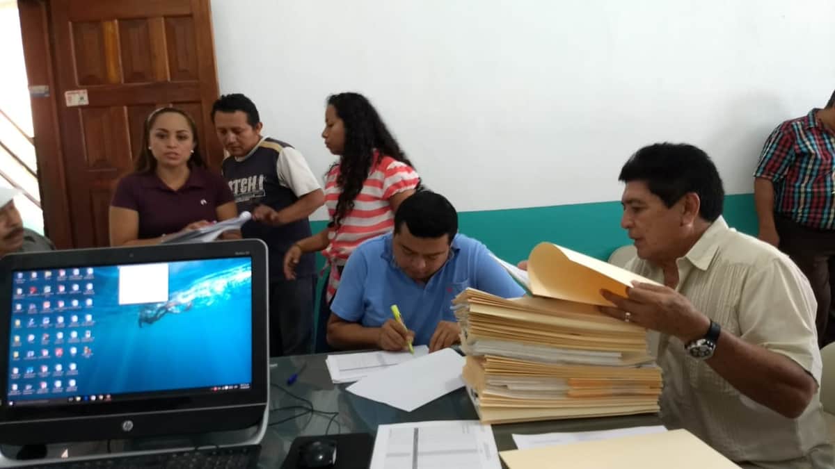 Detectan camiones averiados en entrega-recepción en JMM