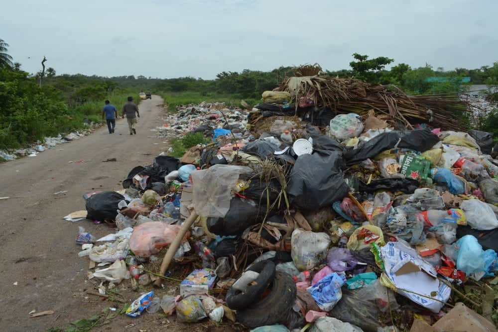 Necesitan maquinaria para arreglar colapsado relleno sanitario en Morelos