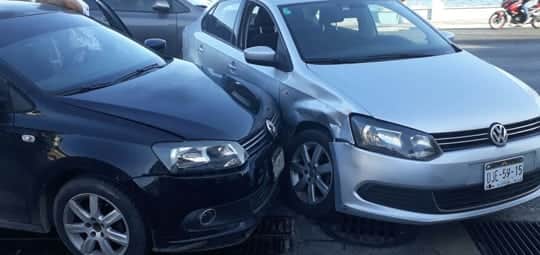 ¡Precaución! Reportan fallas en motor y frenos de vehículos VW y Toyota