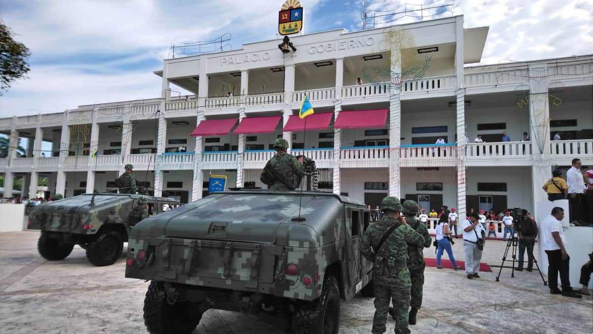 Exitoso desfile patrio en la capital del estado