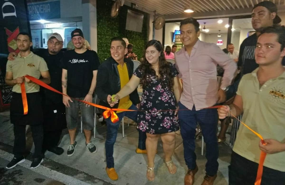 Un nuevo bar de mariscos se instala en Playa del Carmen