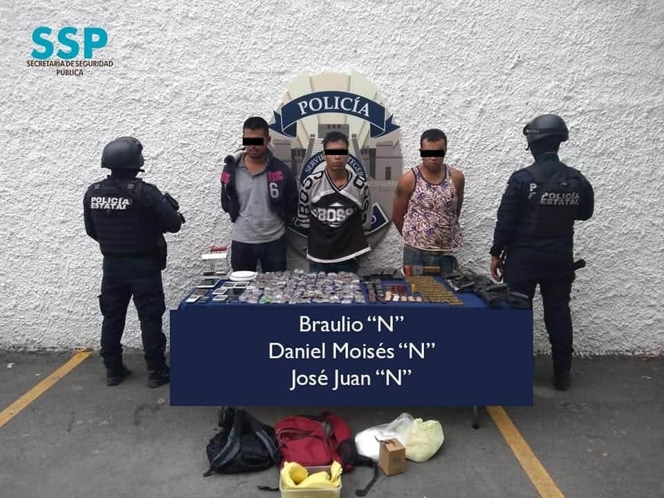 Detienen en Cancún a sujetos "bien armados"