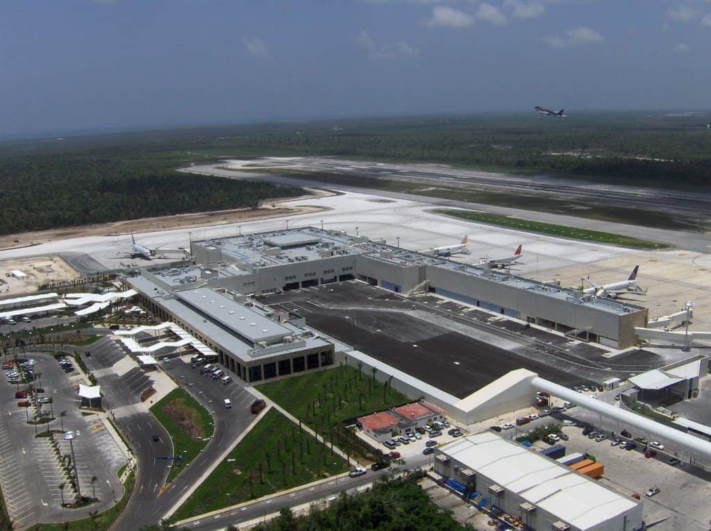 Se prepara aeropuerto de Cancún para alcanzar los 20 millones de visitantes