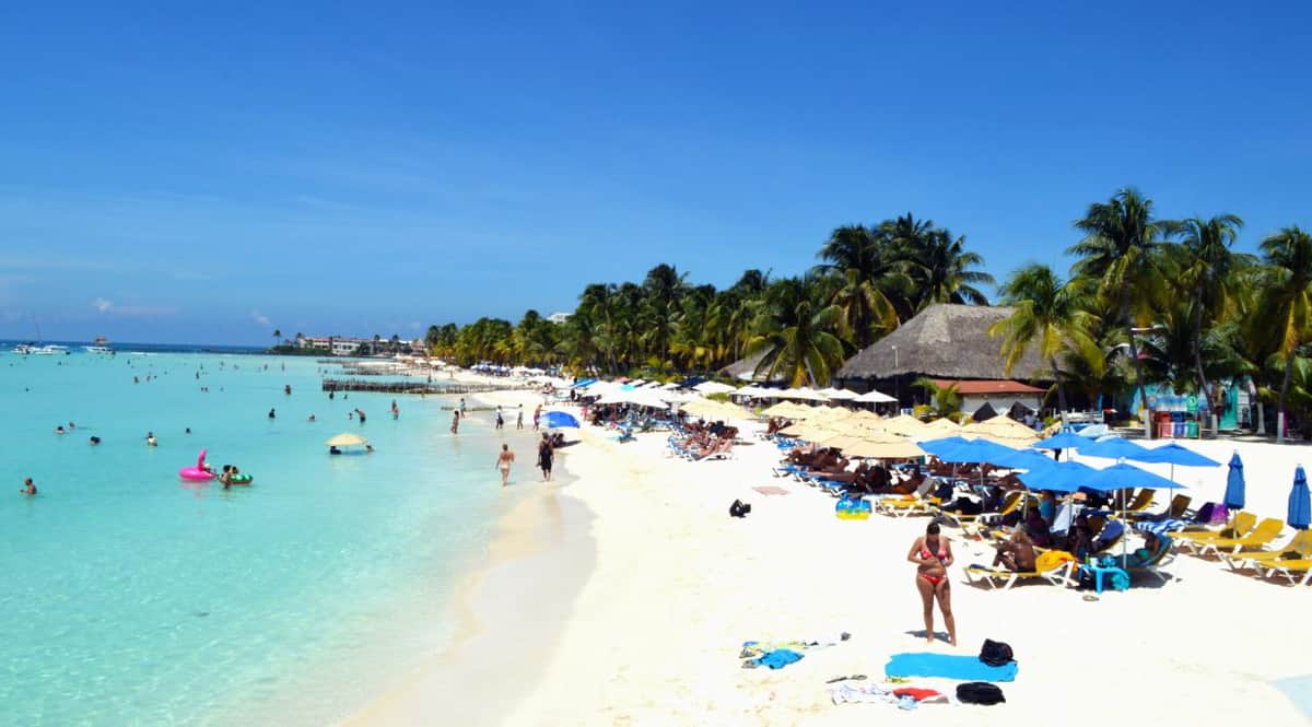 Apostemos por un turismo que distribuya la riqueza: Torruco