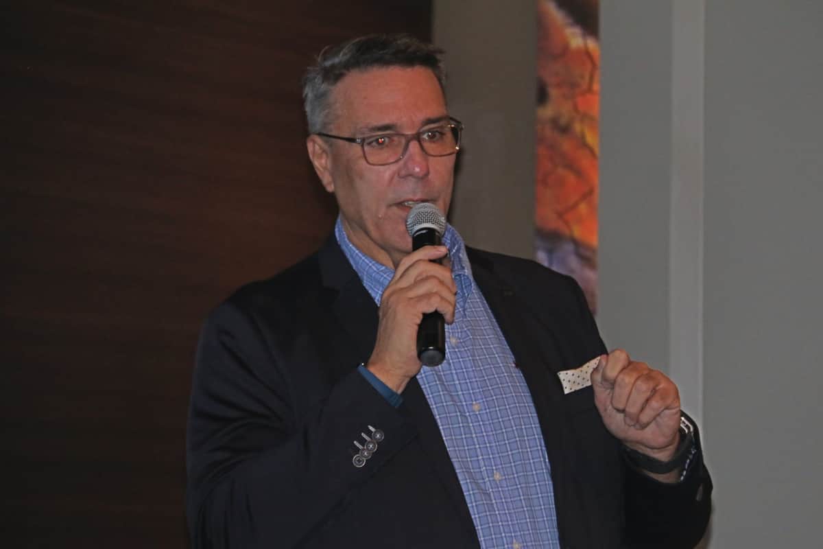 Presentan a Conrad Bergwerf, como presidente de la AHRM