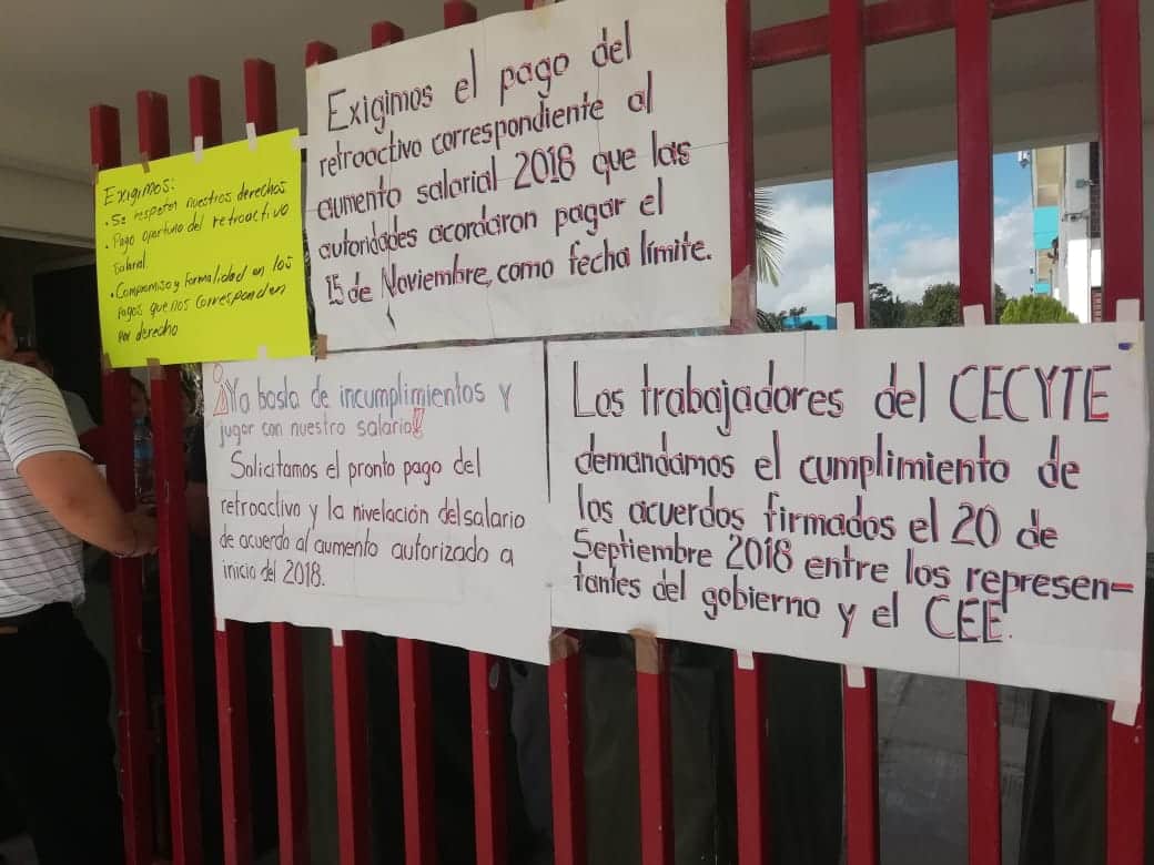 Paro en Cecyte Cancún por falta de pago